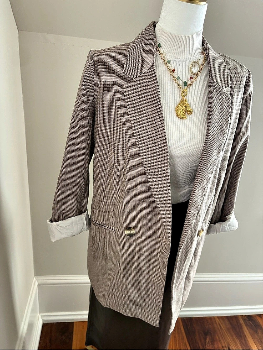 Women's Houndstooth Blazer in Brown & White Like New